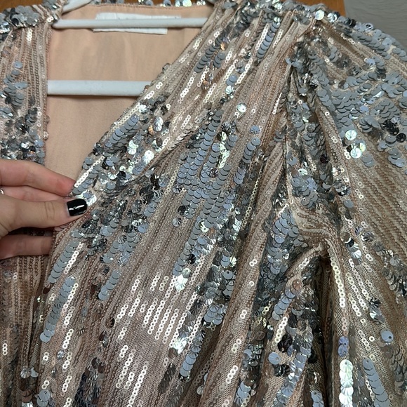 XS sparkle blouse - brand is ASTR the label - Picture 3 of 6